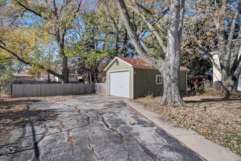 Tiny photo for 17240 68th Court, Tinley Park, IL 60477 (MLS # 12511071)