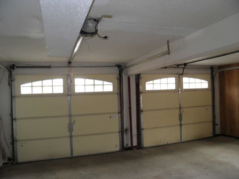 Tiny photo for 2264 Ridgeview Drive, Muscatine, IA 52761 (MLS # 12572129)