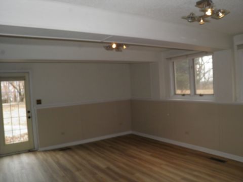 Tiny photo for 2264 Ridgeview Drive, Muscatine, IA 52761 (MLS # 12572129)