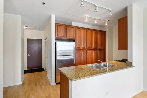 Tiny photo for 1255 S STATE Street #1913, Chicago, IL 60605 (MLS # 12608533)