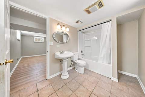 Tiny photo for 30 S Commonwealth Avenue, Elgin, IL 60123 (MLS # 12713550)