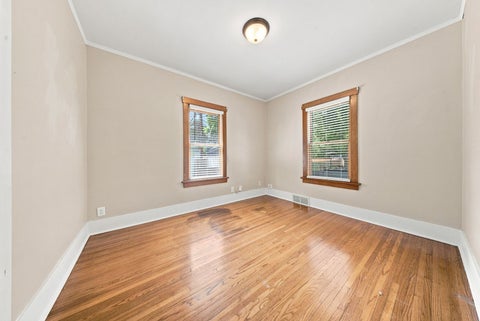 Tiny photo for 30 S Commonwealth Avenue, Elgin, IL 60123 (MLS # 12713550)
