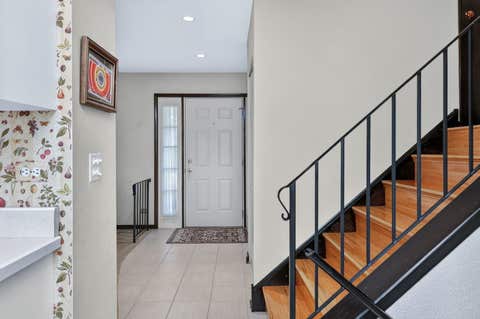 Tiny photo for 24W635 Woodcrest Drive, Naperville, IL 60540 (MLS # 12718419)