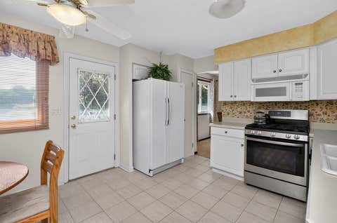 Tiny photo for 24W635 Woodcrest Drive, Naperville, IL 60540 (MLS # 12718419)