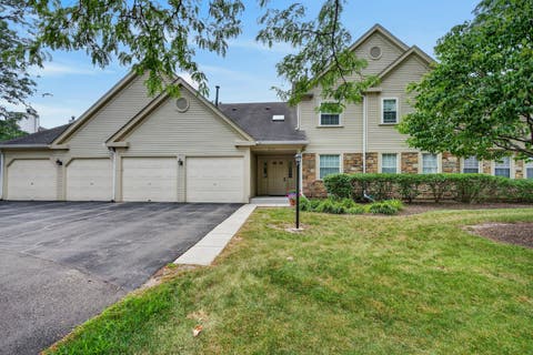 Photo of 2789 Glasgow Court #Z2, Schaumburg, IL 60194 (MLS # 12733674)