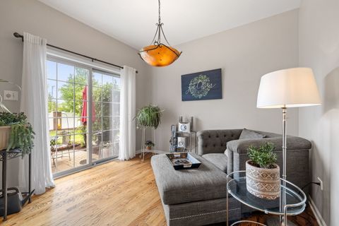 Tiny photo for 9051 Mansfield Drive, Tinley Park, IL 60487 (MLS # 12363061)