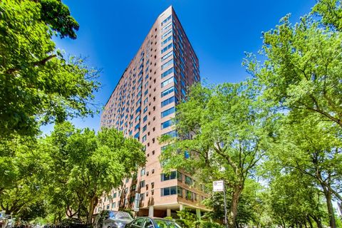 Tiny photo for 3100 N Lake Shore Drive #1506, Chicago, IL 60657 (MLS # 12522866)