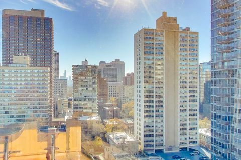 Tiny photo for 3100 N Lake Shore Drive #1506, Chicago, IL 60657 (MLS # 12522866)