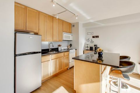 Tiny photo for 3100 N Lake Shore Drive #1506, Chicago, IL 60657 (MLS # 12522866)