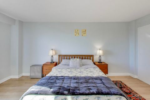 Tiny photo for 3100 N Lake Shore Drive #1506, Chicago, IL 60657 (MLS # 12522866)