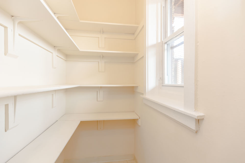 4613 N Ashland Avenue 3