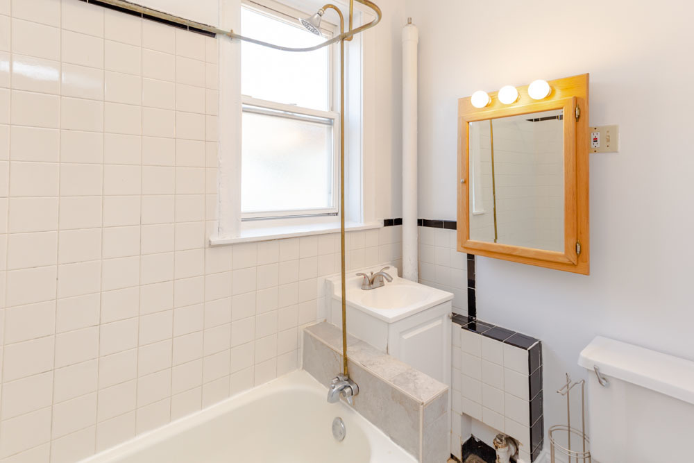 4613 N Ashland Avenue 3