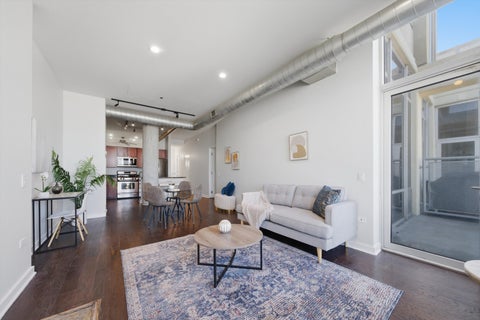 Tiny photo for 720 N Larrabee Street #1711, Chicago, IL 60654 (MLS # 12687809)