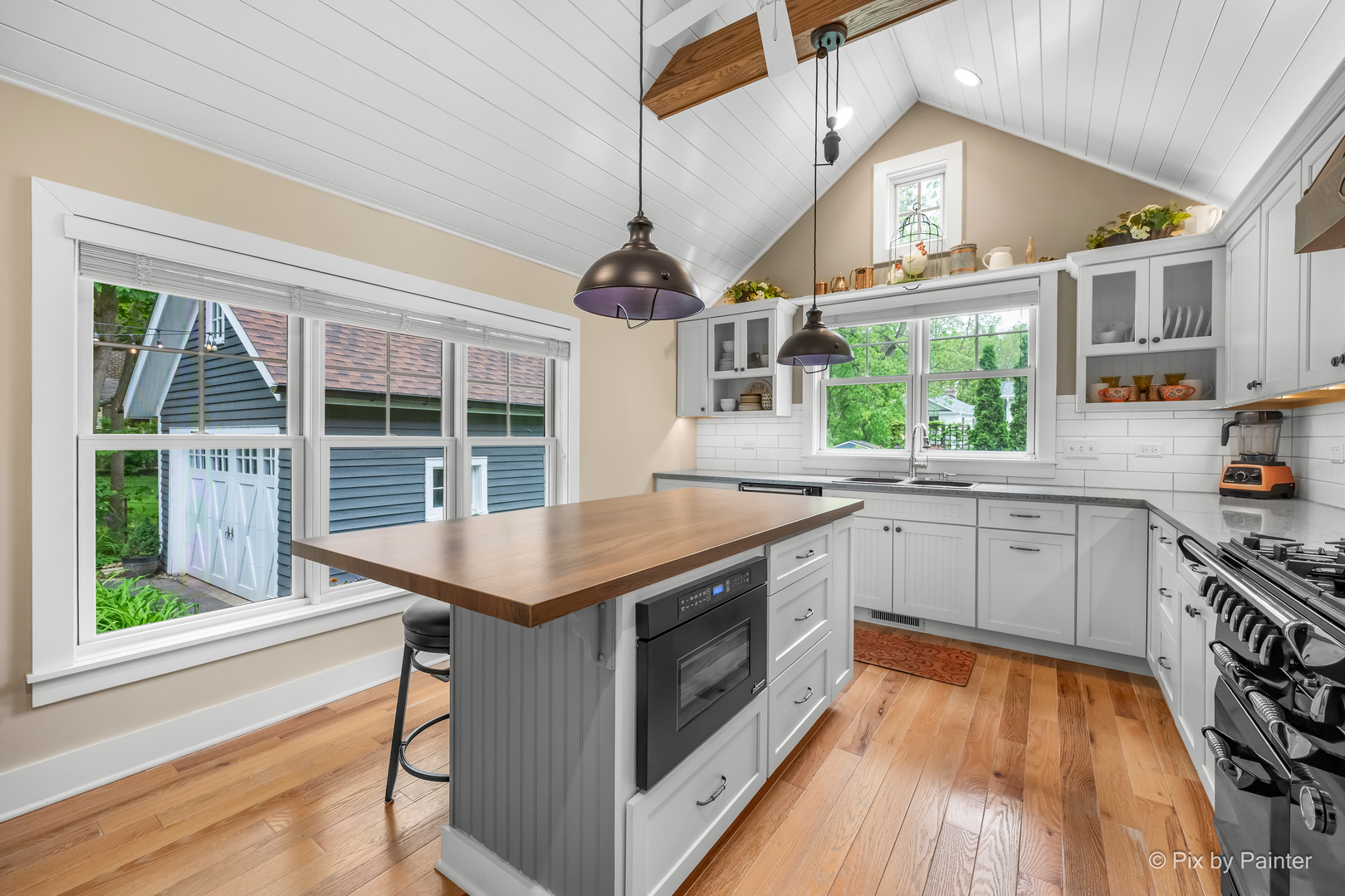 32W235 Army Trail Road