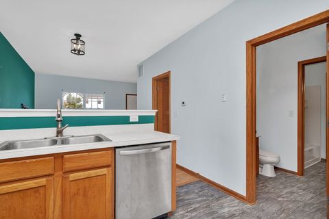 Tiny photo for 1404 Plantain Drive, Minooka, IL 60447 (MLS # 12473796)