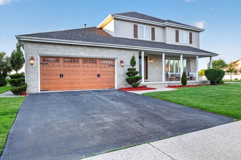 Tiny photo for 1692 185th Street, Lansing, IL 60438 (MLS # 12693552)