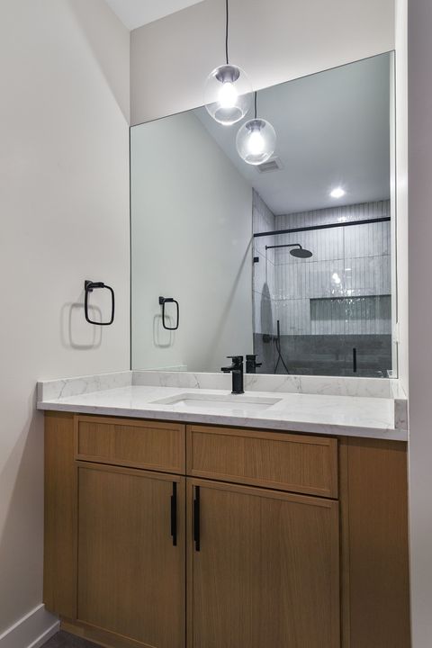 Tiny photo for 3727 W Sunnyside Avenue, Chicago, IL 60625 (MLS # 12569433)