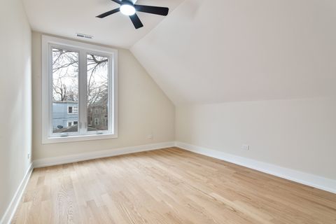 Tiny photo for 3727 W Sunnyside Avenue, Chicago, IL 60625 (MLS # 12569433)