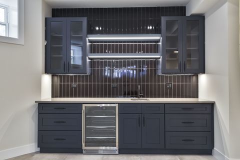 Tiny photo for 3727 W Sunnyside Avenue, Chicago, IL 60625 (MLS # 12569433)