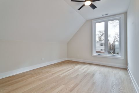 Tiny photo for 3727 W Sunnyside Avenue, Chicago, IL 60625 (MLS # 12569433)