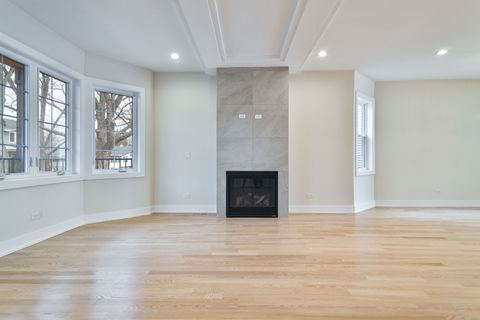 Tiny photo for 3727 W Sunnyside Avenue, Chicago, IL 60625 (MLS # 12569433)
