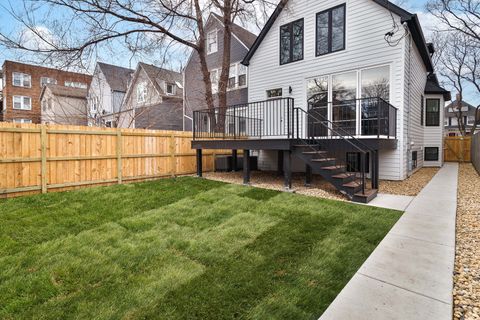 Tiny photo for 3727 W Sunnyside Avenue, Chicago, IL 60625 (MLS # 12569433)