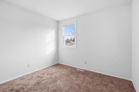 Tiny photo for 5512 Abbey Drive, McHenry, IL 60050 (MLS # 12623250)
