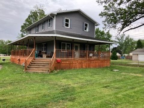 1519 S Bloomington Street Streator IL 61364