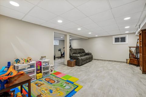 Tiny photo for 1355 N King George Court, Palatine, IL 60067 (MLS # 12481535)