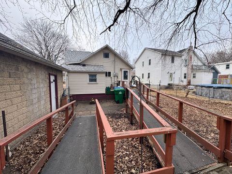 Tiny photo for 404 5th Avenue, Mendota, IL 61342 (MLS # 12586641)