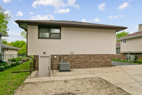 Tiny photo for 14951 Kilbourne Avenue, Midlothian, IL 60445 (MLS # 12304956)