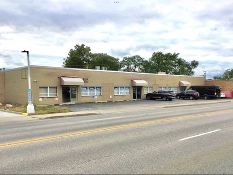 9999 Mannheim Road Des Plaines IL 60018