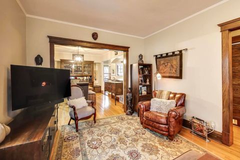 Tiny photo for 4033 W Waveland Avenue, Chicago, IL 60641 (MLS # 12525738)
