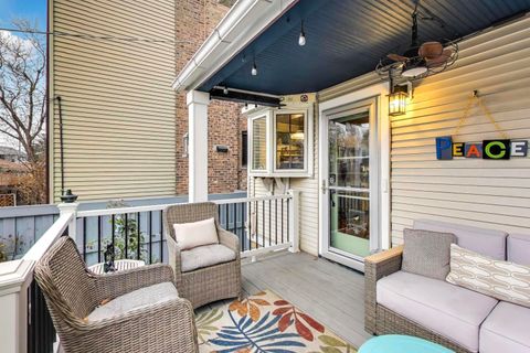 Tiny photo for 4033 W Waveland Avenue, Chicago, IL 60641 (MLS # 12525738)