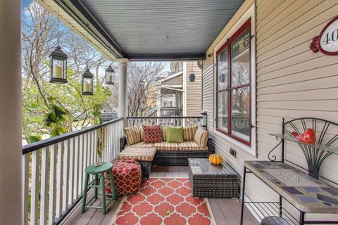Tiny photo for 4033 W Waveland Avenue, Chicago, IL 60641 (MLS # 12525738)