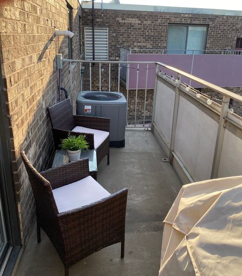 Tiny photo for 1460 Fairlane Drive #513, Schaumburg, IL 60193 (MLS # 12474955)