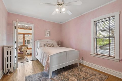 Tiny photo for 944 N Humphrey Avenue, Oak Park, IL 60302 (MLS # 12624545)