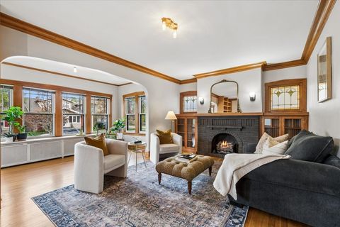 Tiny photo for 944 N Humphrey Avenue, Oak Park, IL 60302 (MLS # 12624545)