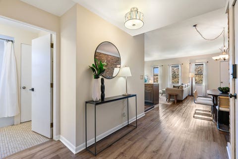 Tiny photo for 824 Hinman Avenue #3N, Evanston, IL 60202 (MLS # 12737542)