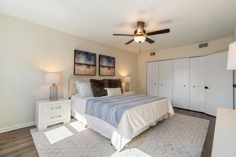 Tiny photo for 824 Hinman Avenue #3N, Evanston, IL 60202 (MLS # 12737542)