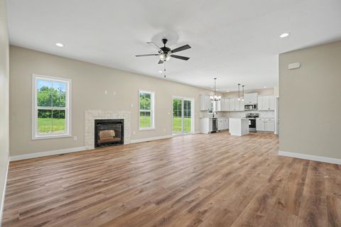 Tiny photo for 602 N Beacon Hill Circle, Urbana, IL 61802 (MLS # 12585224)