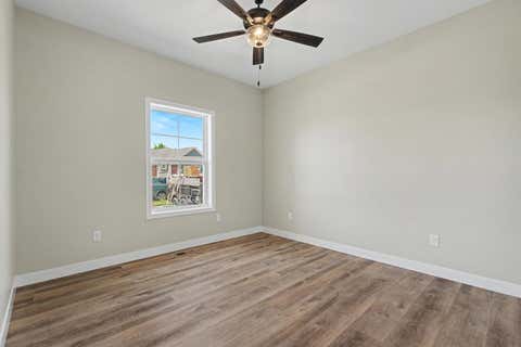 Tiny photo for 602 N Beacon Hill Circle, Urbana, IL 61802 (MLS # 12585224)