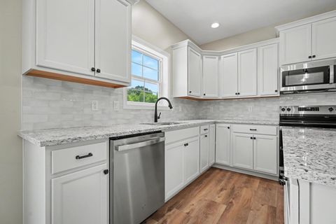 Tiny photo for 602 N Beacon Hill Circle, Urbana, IL 61802 (MLS # 12585224)