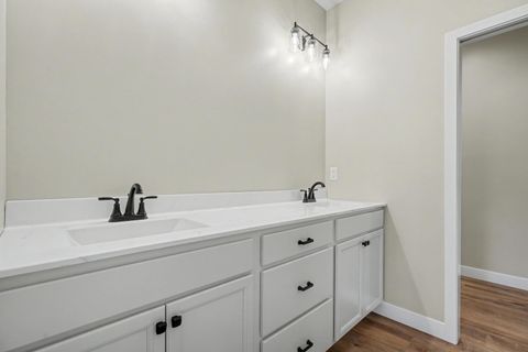 Tiny photo for 602 N Beacon Hill Circle, Urbana, IL 61802 (MLS # 12585224)
