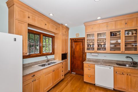 Tiny photo for 525 Wisner Street, Park Ridge, IL 60068 (MLS # 12714869)
