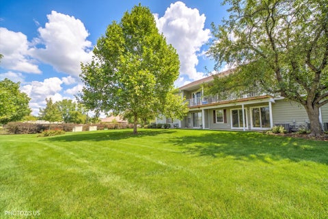 Tiny photo for 12 Taft Court #A, Streamwood, IL 60107 (MLS # 12793641)