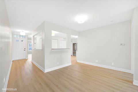 Tiny photo for 12 Taft Court #A, Streamwood, IL 60107 (MLS # 12793641)