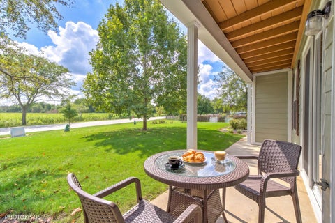 Tiny photo for 12 Taft Court #A, Streamwood, IL 60107 (MLS # 12793641)