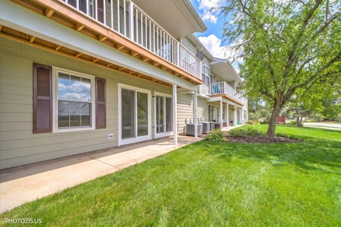 Tiny photo for 12 Taft Court #A, Streamwood, IL 60107 (MLS # 12793641)