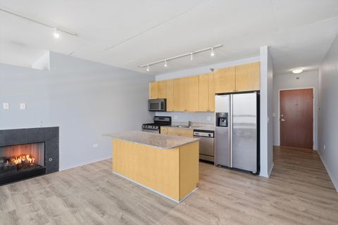 Photo of 701 S Wells Street #902, Chicago, IL 60607 (MLS # 12549324)